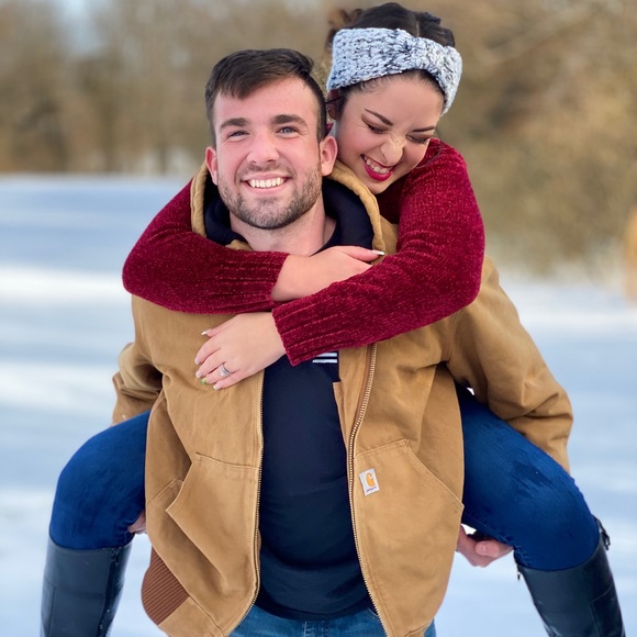 Meet your Posher, Mikala - Picture 5 of 6